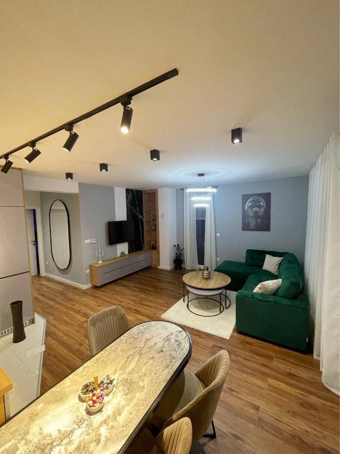 DeLuxe apartman President Brčko Exterior foto